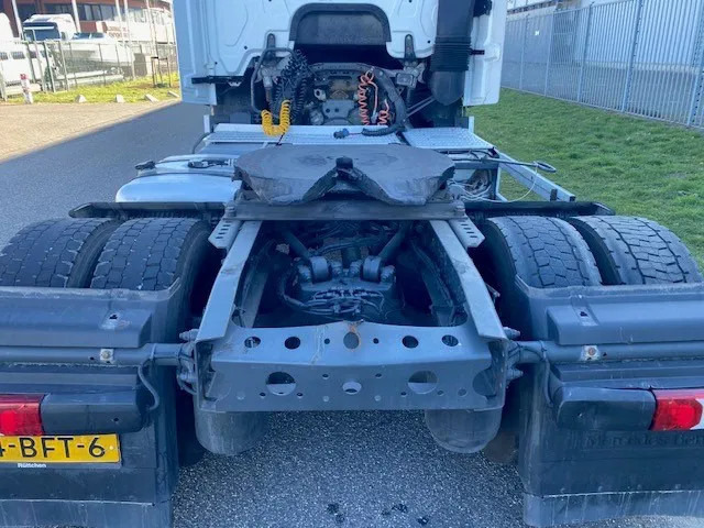 Mercedes-Benz Actros 1840 stream space cabine met spoilers fenders en zonneklep, apk gekeurd. - Тягач: фото 5 Mercedes-Benz Actros 1840 stream space cabine met spoilers fenders en zonneklep, apk gekeurd. - Тягач: фото 5