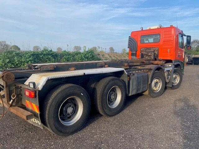 Volvo FM 440 8x4 ,containersysteem, handgeschakeld, luchtvering, naafreductie... - Тросовый мультилифт: фото 3 Volvo FM 440 8x4 ,containersysteem, handgeschakeld, luchtvering, naafreductie... - Тросовый мультилифт: фото 3