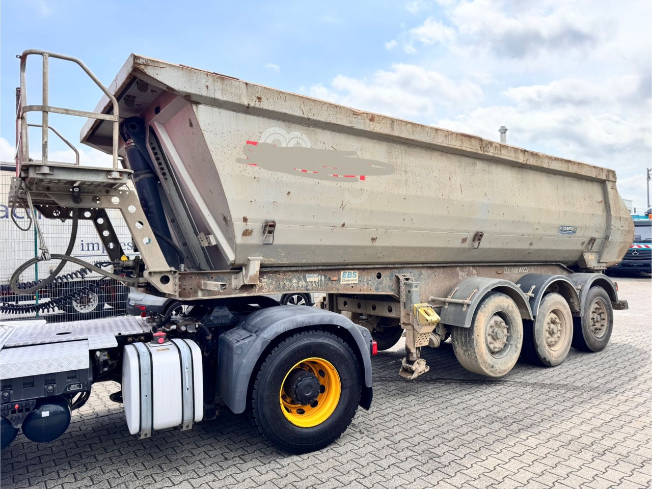 Menci SA700R Kipper Mulde 27m³ Lift Stahl Stück - Самосвальный полуприцеп: фото 3 Menci SA700R Kipper Mulde 27m³ Lift Stahl Stück - Самосвальный полуприцеп: фото 3