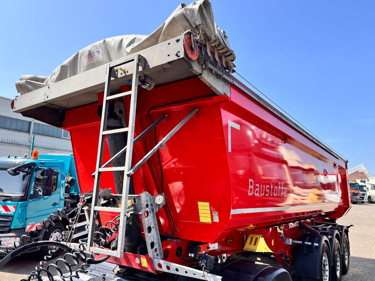 Schmitz Cargobull SKI 24 SL7,2 Cramaro el.Verdeck Leerg. 6.133Kg - Самосвальный полуприцеп: фото 3 Schmitz Cargobull SKI 24 SL7,2 Cramaro el.Verdeck Leerg. 6.133Kg - Самосвальный полуприцеп: фото 3