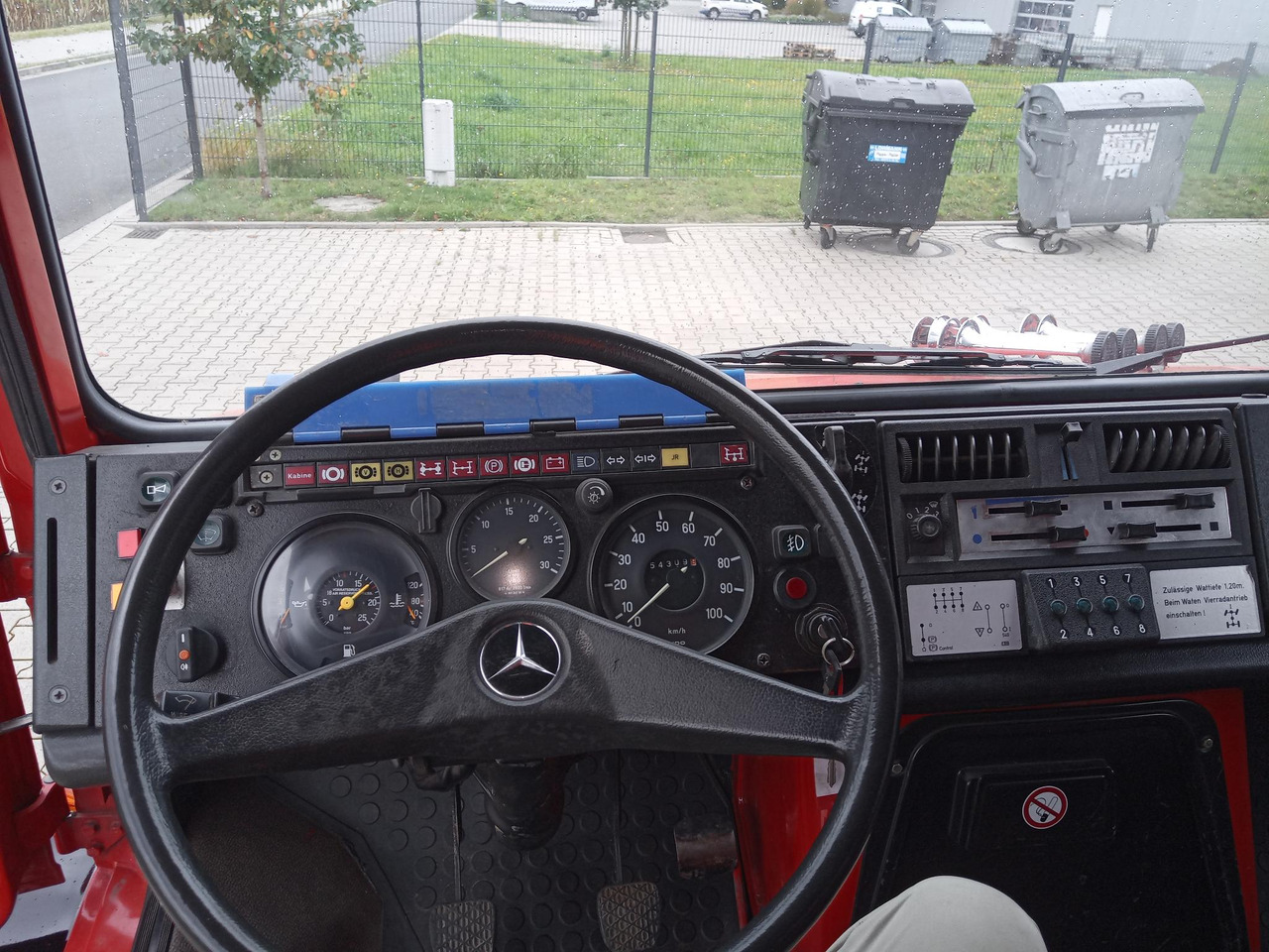 Пожарная машина Mercedes Benz Unimog U1300L Unimog Firetruck: фото 8 Пожарная машина Mercedes Benz Unimog U1300L Unimog Firetruck: фото 8