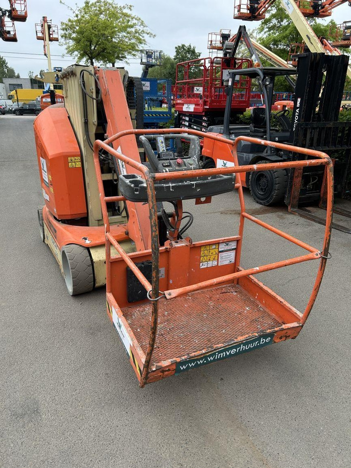 JLG Toucan 12E (1933) - Вертикальный мачтовый подъемник: фото 5 JLG Toucan 12E (1933) - Вертикальный мачтовый подъемник: фото 5