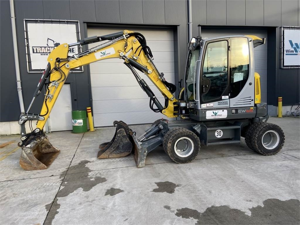 Wacker Neuson Neuson EW65 (7762) - Колёсный экскаватор: фото 1 Wacker Neuson Neuson EW65 (7762) - Колёсный экскаватор: фото 1
