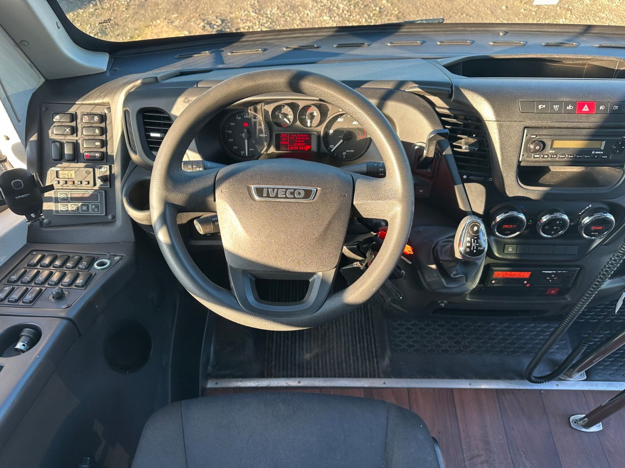 Iveco Maximo 70c18 (TOP*7.5t) Rosero/ Rapido - Микроавтобус, Пассажирский фургон: фото 4 Iveco Maximo 70c18 (TOP*7.5t) Rosero/ Rapido - Микроавтобус, Пассажирский фургон: фото 4