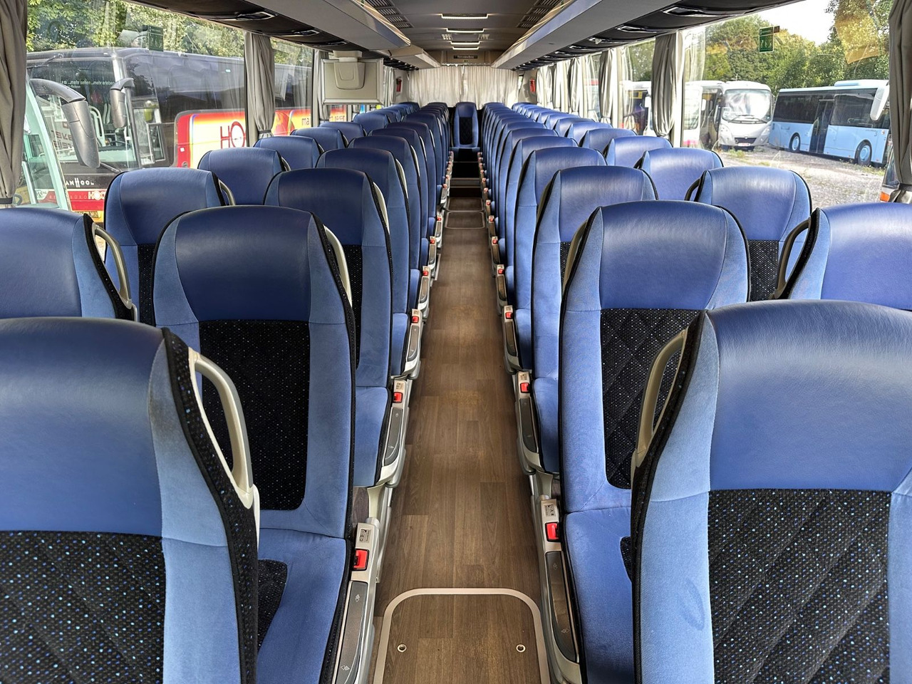 Туристический автобус Mercedes-Benz Tourismo E 16 RHD-M/2A (wenig Km*TOP*61 Sitze): фото 18 Туристический автобус Mercedes-Benz Tourismo E 16 RHD-M/2A (wenig Km*TOP*61 Sitze): фото 18