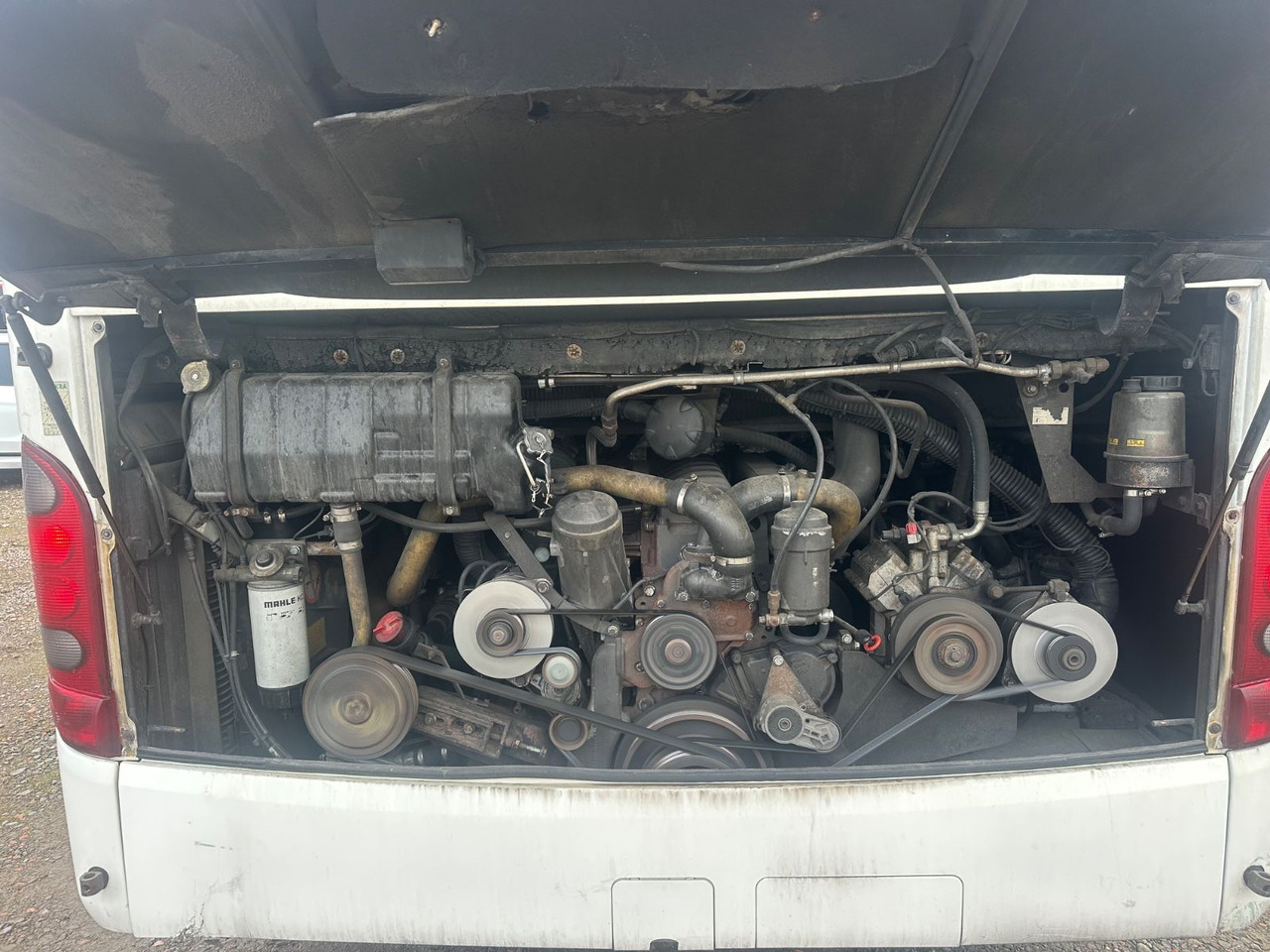 Setra S 415 GT-HD (Euro 4*Analog-Tacho) - Туристический автобус: фото 3 Setra S 415 GT-HD (Euro 4*Analog-Tacho) - Туристический автобус: фото 3