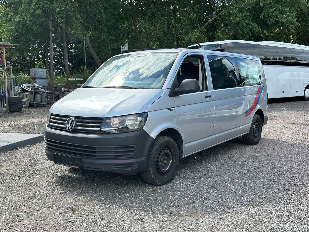 Volkswagen T6 Kombi - Пассажирский фургон: фото 1 Volkswagen T6 Kombi - Пассажирский фургон: фото 1