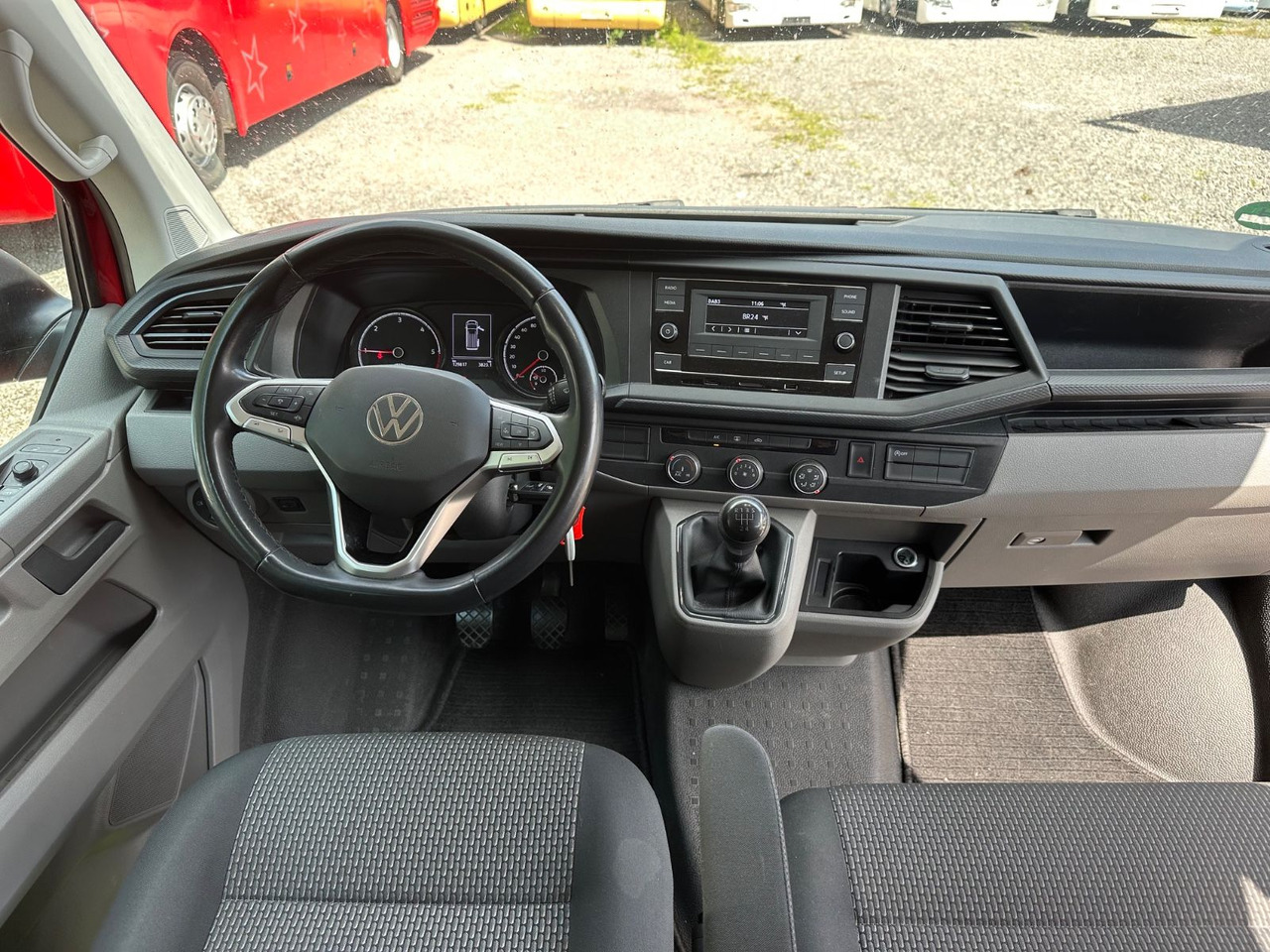 Пассажирский фургон Volkswagen T6 Kombi (PDC Hi*ACC*StandHz*9 Sitzer*AC): фото 13